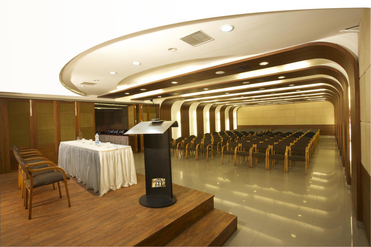 Отель Malabar Residency Каннур Экстерьер фото