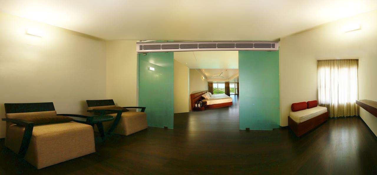 Отель Malabar Residency Каннур Экстерьер фото